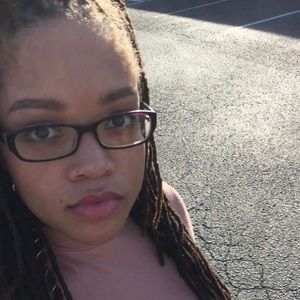 Meet your Posher, Summer